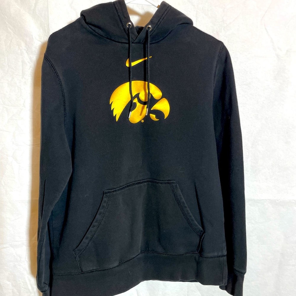 NIKE Iowa Hawkeyes Gold Hoodie